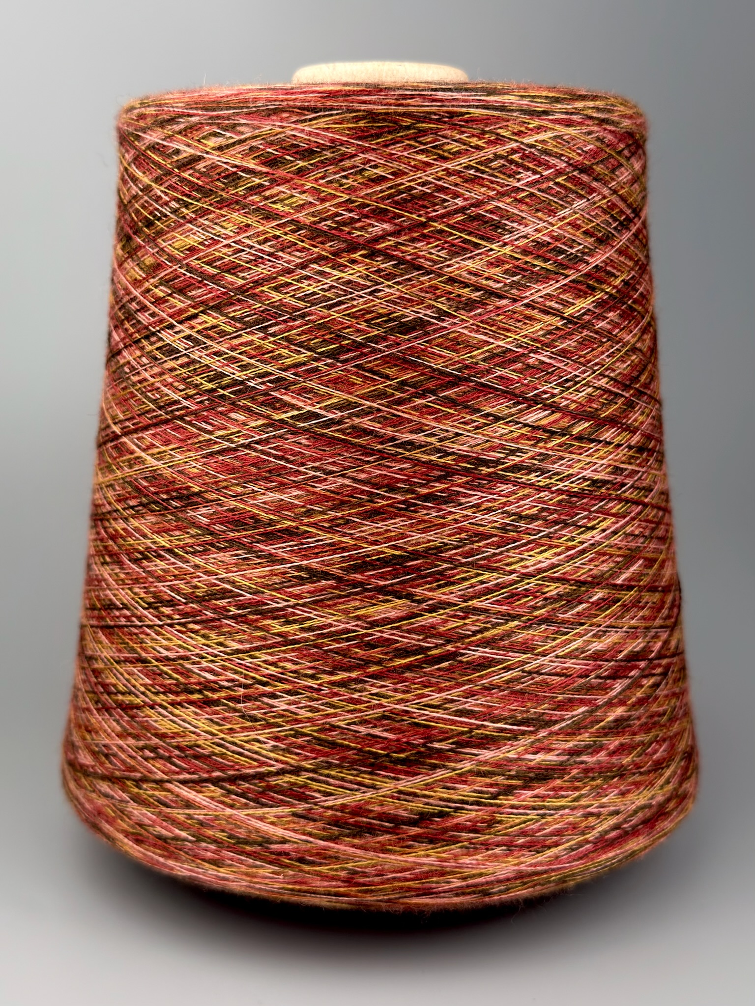 Art. Auriga Nm 2/60 – Garn aus 70% gekämmtem Kaschmir und 30% Seide col. ST2868 | Zimpfer Wolle Selezione foto 2