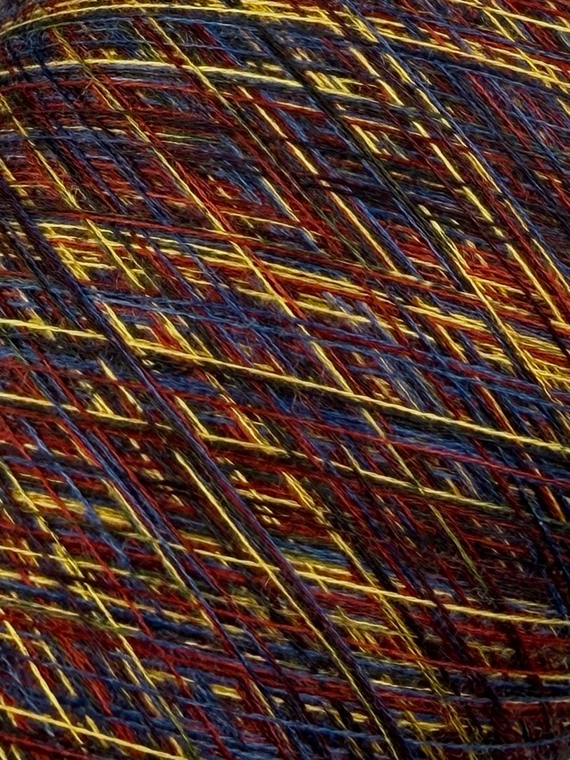 Art. Auriga Nm 2/60 – Garn aus 70% gekämmtem Kaschmir und 30% Seide col. ST2938 | Zimpfer Wolle Selezione