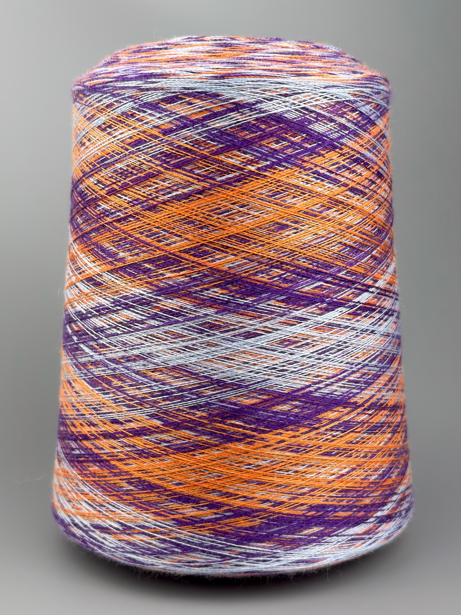 Art. Auriga Nm 2/60 – Garn aus 70% gekämmtem Kaschmir und 30% Seide col. ST3019 | Zimpfer Wolle Selezione foto 2
