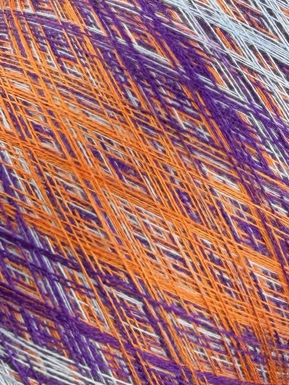 Art. Auriga Nm 2/60 – Garn aus 70% gekämmtem Kaschmir und 30% Seide col. ST3019 | Zimpfer Wolle Selezione