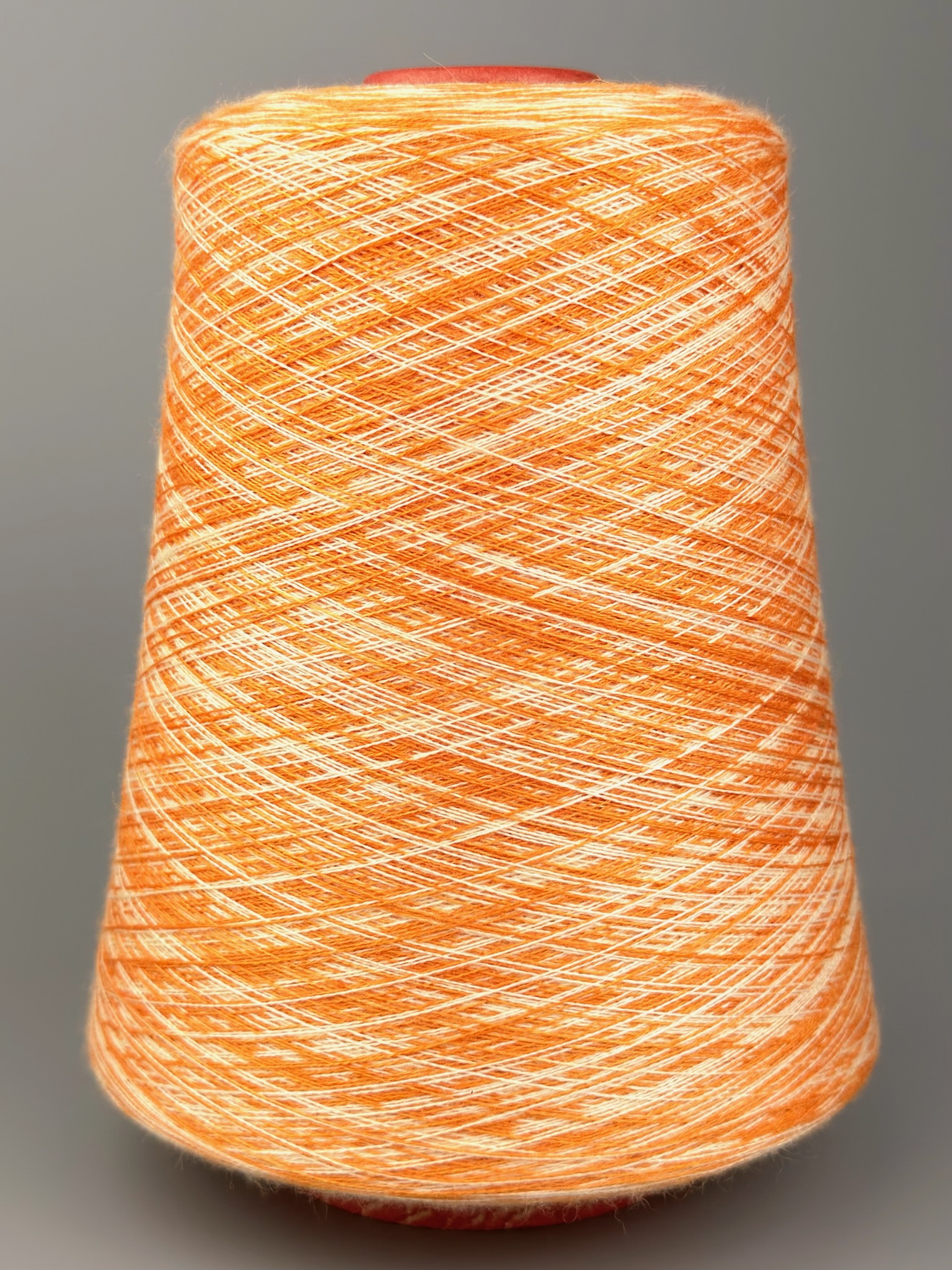 Art. Auriga Nm 2/60 – Garn aus 70% gekämmtem Kaschmir und 30% Seide col. ST3238 | Zimpfer Wolle Selezione foto 2
