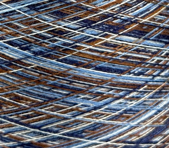 Art. Auriga Nm 2/60 – Garn aus 70% gekämmtem Kaschmir und 30% Seide col. ST3358 | Zimpfer Wolle Selezione
