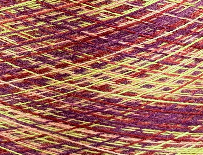 Art. Auriga Nm 2/60 – Garn aus 70% gekämmtem Kaschmir und 30% Seide col. ST3458 | Zimpfer Wolle Selezione