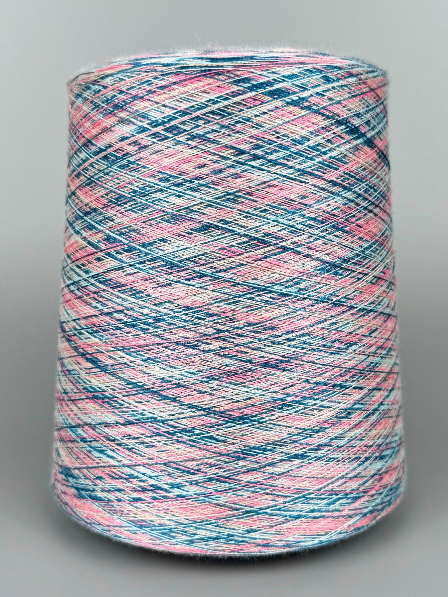Art. Auriga Nm 2/60 – Garn aus 70% gekämmtem Kaschmir und 30% Seide col. ST3462 | Zimpfer Wolle Selezione foto 2