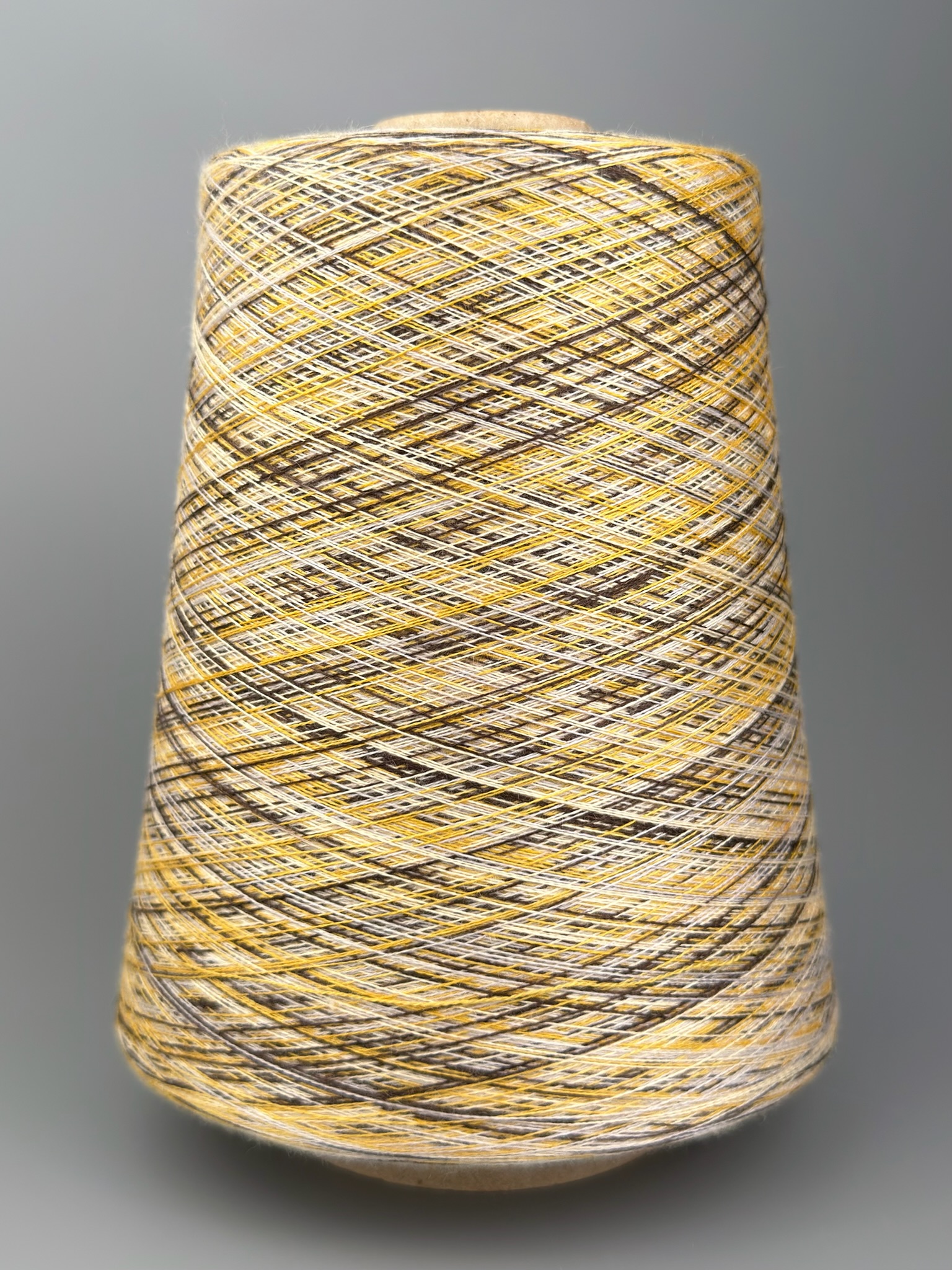 Art. Auriga Nm 2/60 – Garn aus 70% gekämmtem Kaschmir und 30% Seide col. ST3625 | Zimpfer Wolle Selezione foto 2
