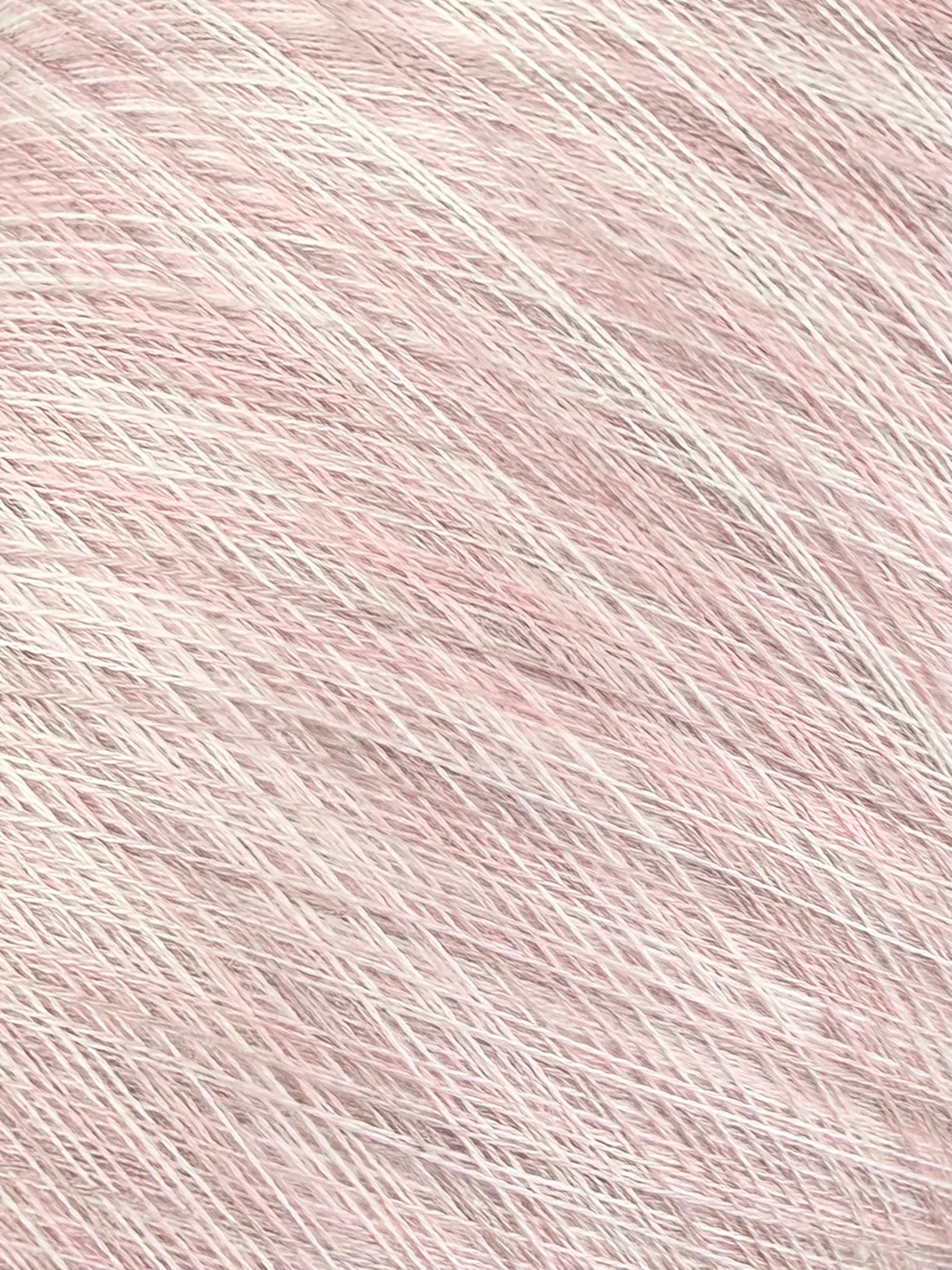 Art. Auriga Nm 2/60 – Garn aus 70% gekämmtem Kaschmir und 30% Seide col. ST3653 | Zimpfer Wolle Selezione