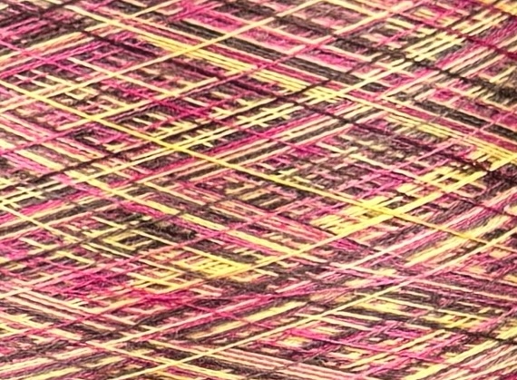 Art. Auriga Nm 2/60 – Garn aus 70% gekämmtem Kaschmir und 30% Seide col. ST3694 | Zimpfer Wolle Selezione