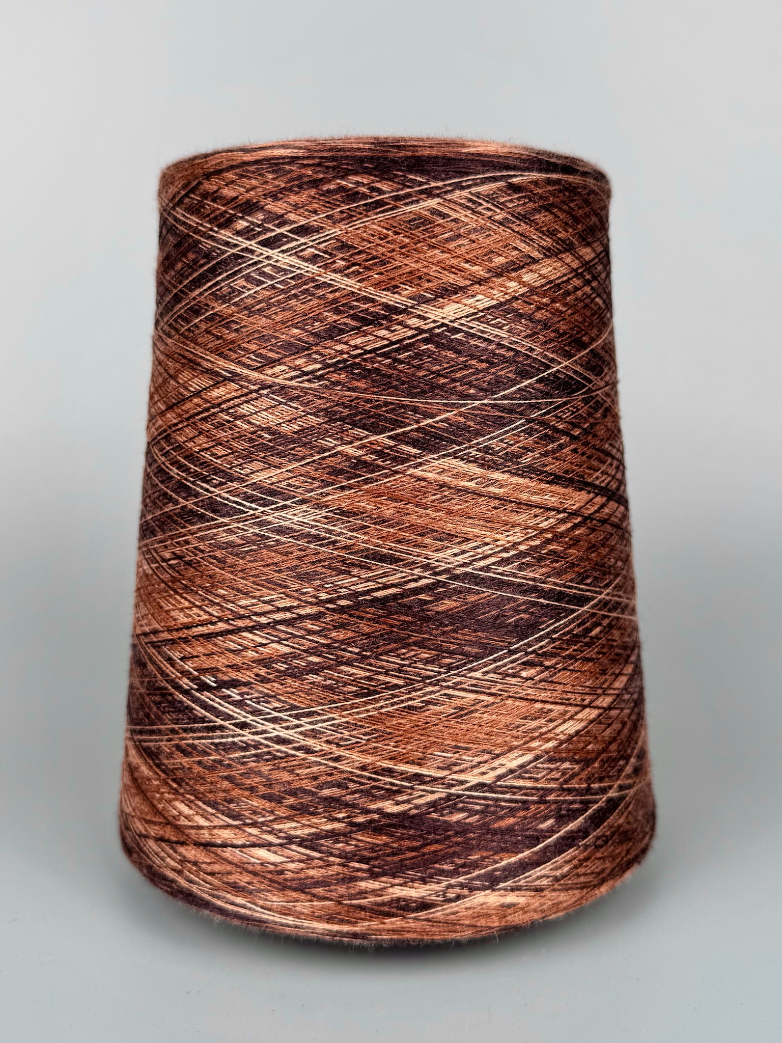 Art. Auriga Nm 2/60 – Garn aus 70% gekämmtem Kaschmir und 30% Seide col. ST3935 | Zimpfer Wolle Selezione foto 2