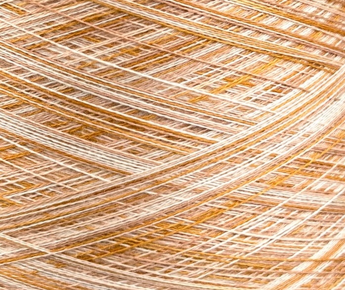 Art. Auriga Nm 2/60 – Garn aus 70% gekämmtem Kaschmir und 30% Seide col. ST4038 | Zimpfer Wolle Selezione