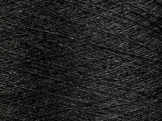 Art. Auriga Nm 2/60 – Garn aus 70% gekämmtem Kaschmir und 30% Seide col. Anthrazit Mélange | Zimpfer Wolle Selezione