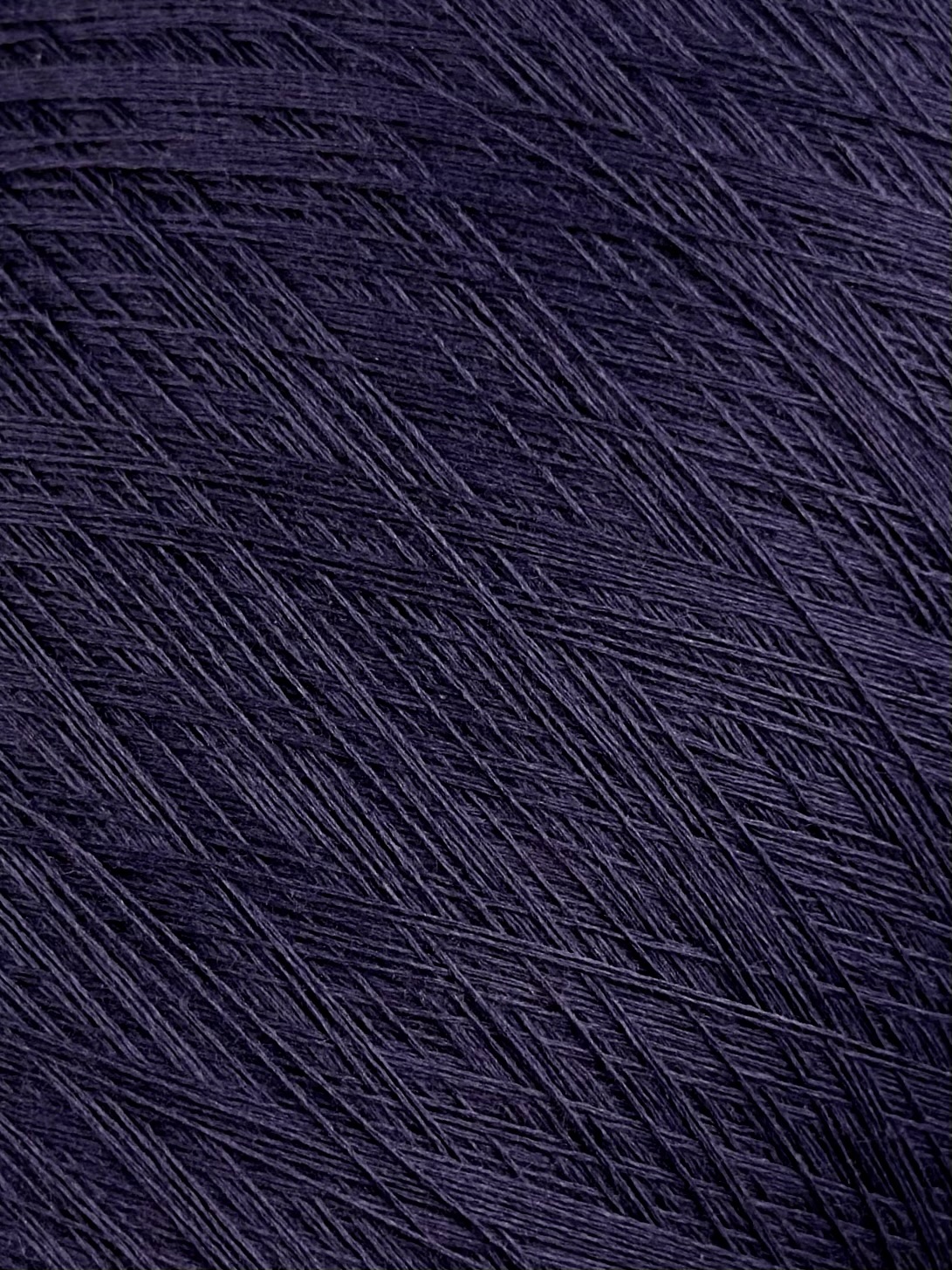 Manifattura Sesia Angel – 100 % Mulberry Schappeseide 3000 m / 100 g col. Saphirviolett (3225)