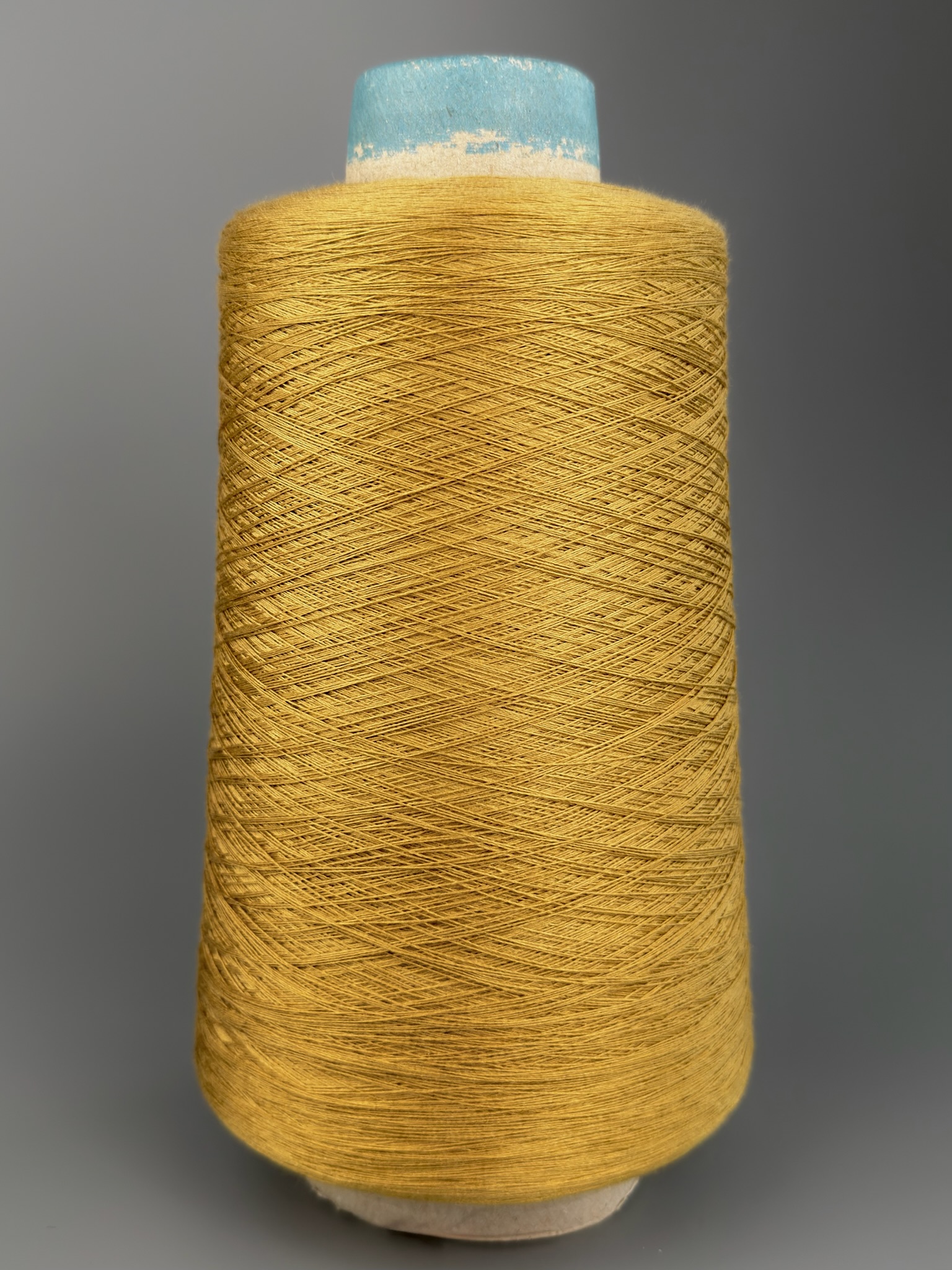 Manifattura Sesia Angel – 100 % Mulberry Schappeseide 3000 m / 100 g col. Goldocker (0983) foto 2