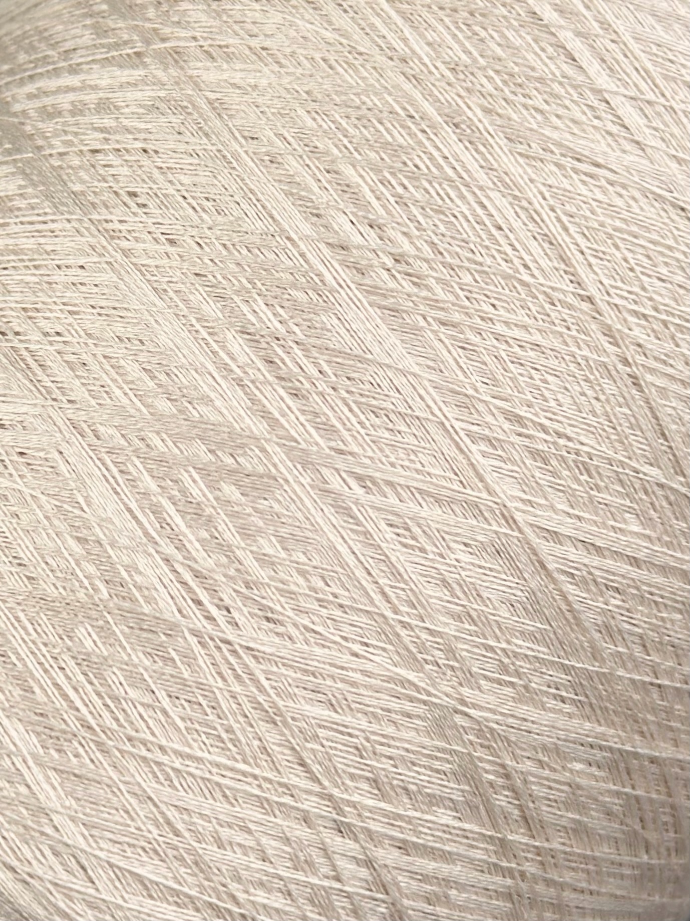 Manifattura Sesia Selinde 2/120 – 100 % Mulberry Schappeseide col. Elfenbein