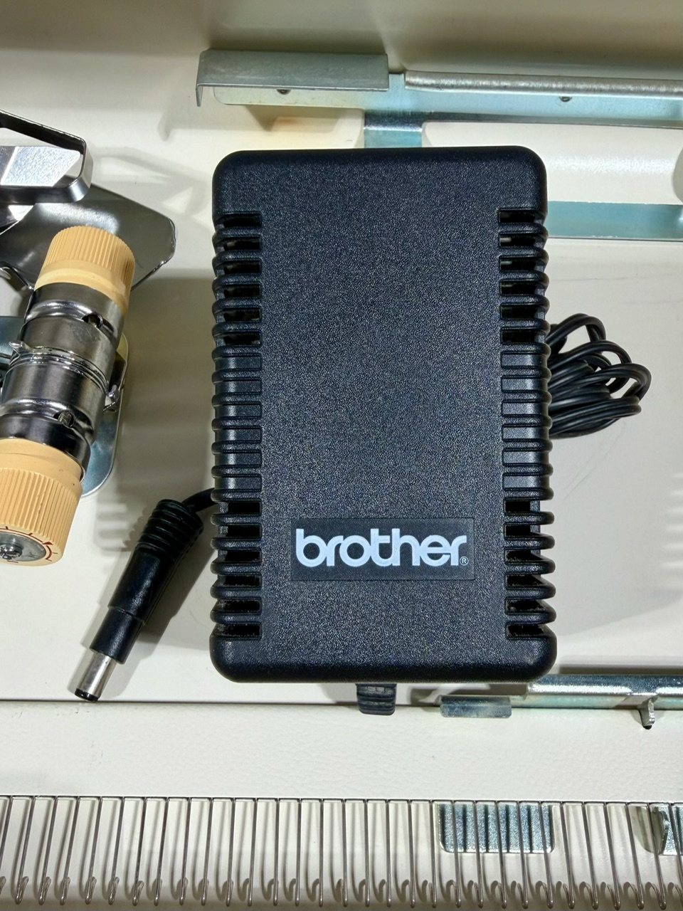 Strickmaschine Brother KH-900 Feinstricker 4.5mm foto 4