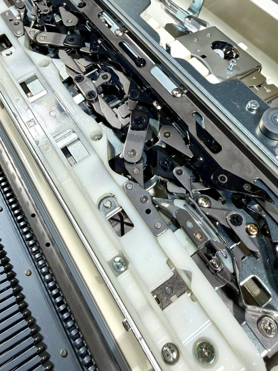 Strickmaschine Brother KH-930 Feinstricker 4.5mm foto 6